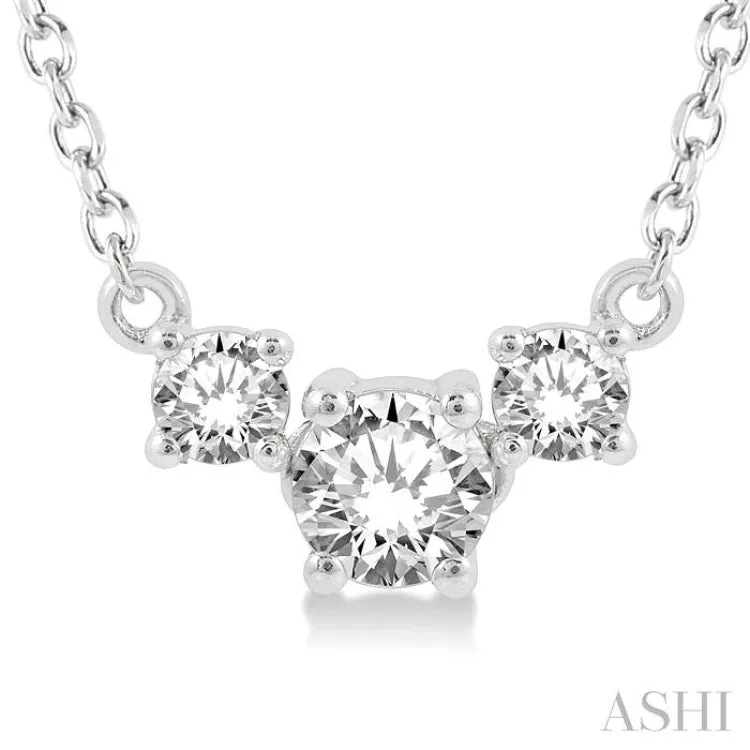 1/4 Ctw Three Stone Round Cut Diamond Necklace in 14K White Gold