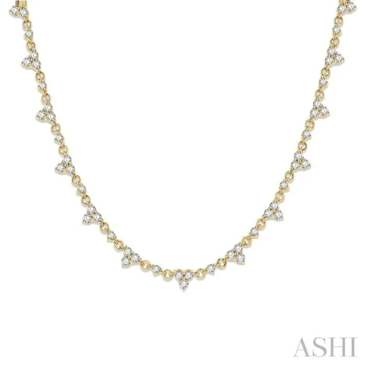 2 Ctw Trio Round Cut Diamond Necklace in 14K Yellow Gold