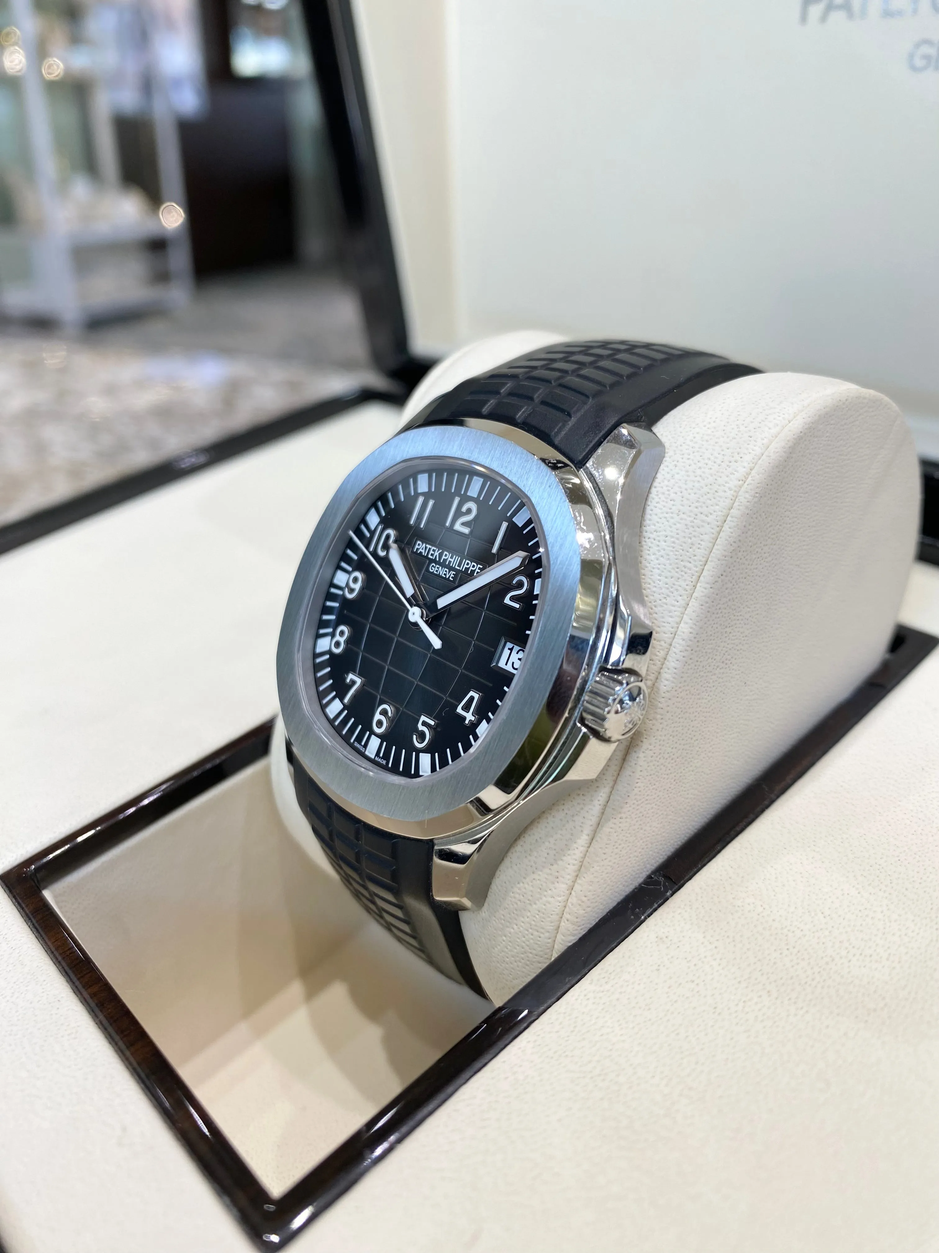 2021 Patek Philippe Aquanaut Self-Winding 5167A-001