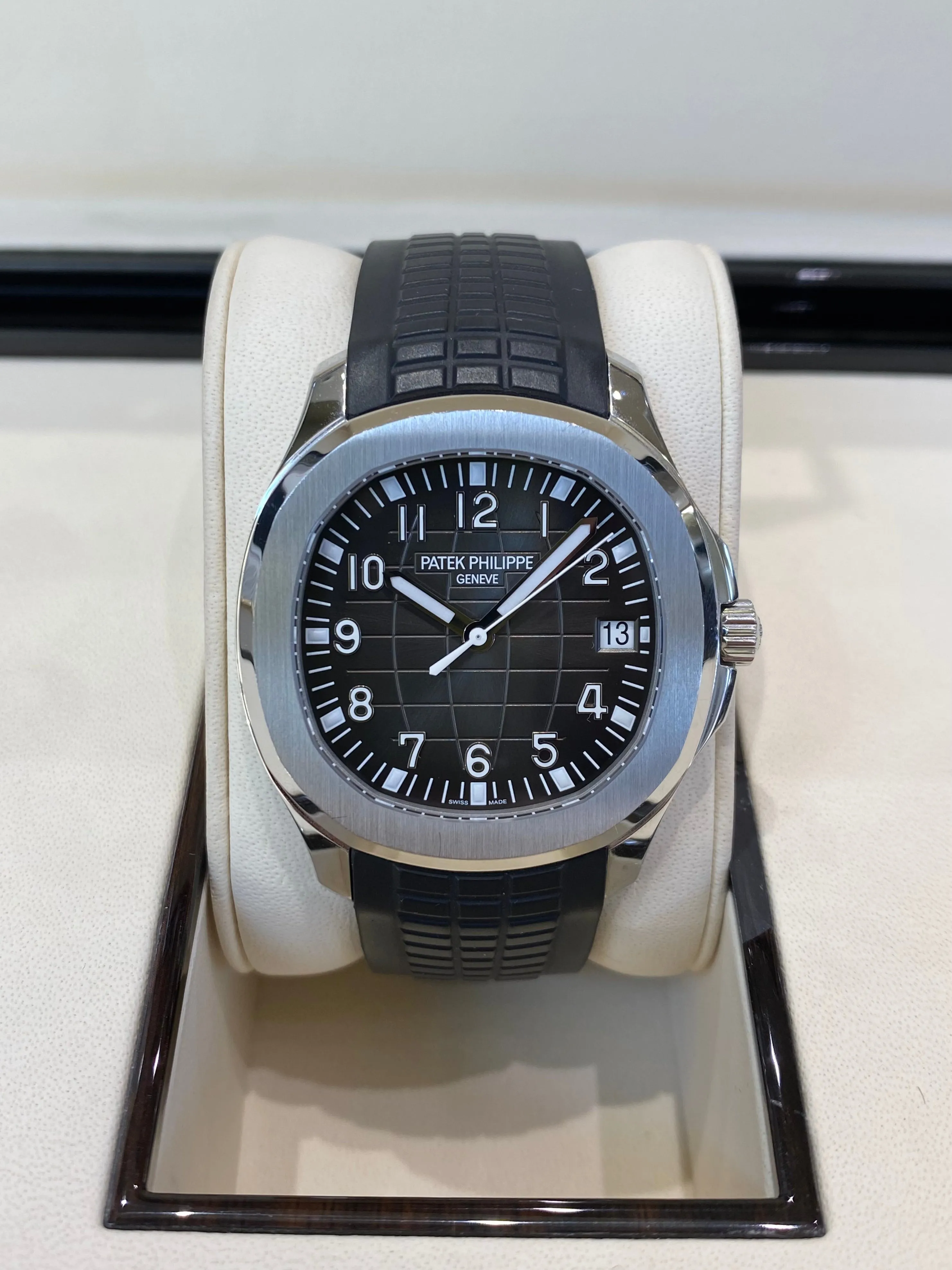 2021 Patek Philippe Aquanaut Self-Winding 5167A-001