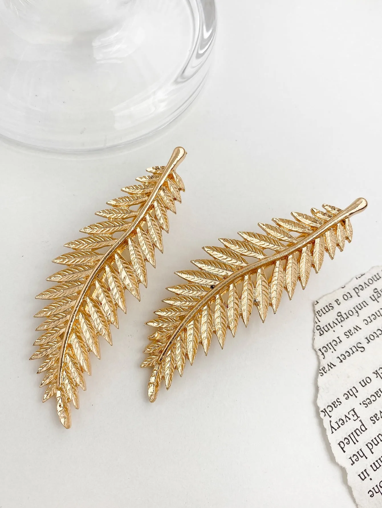 2pcs Gold-tone  Leaf Decor Alligator Hair Clip for Women Barrette Styling Hair