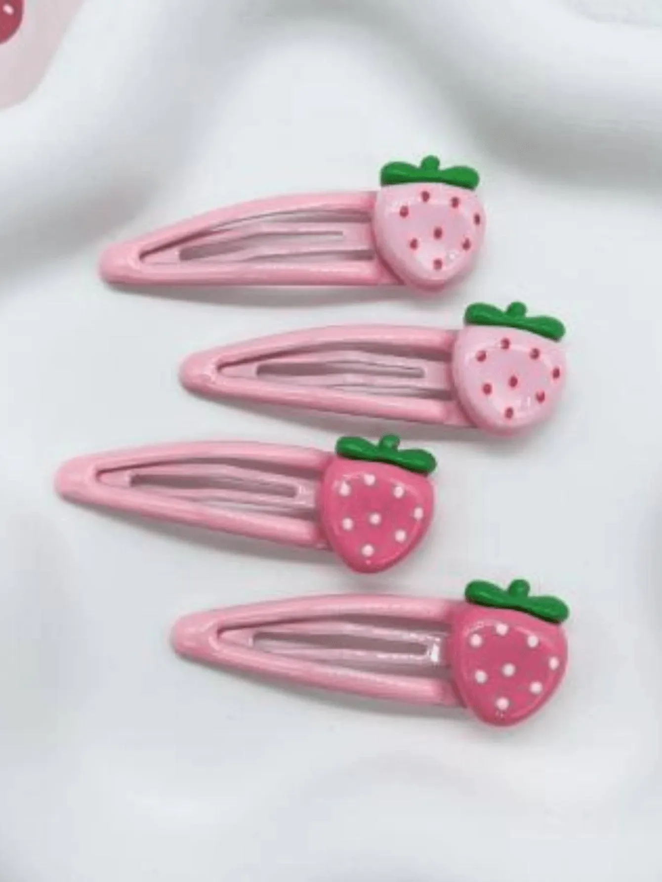 4pcs Pink Strawberry Cute Hair Clips for Bangs And Side Hair for Women Barrette