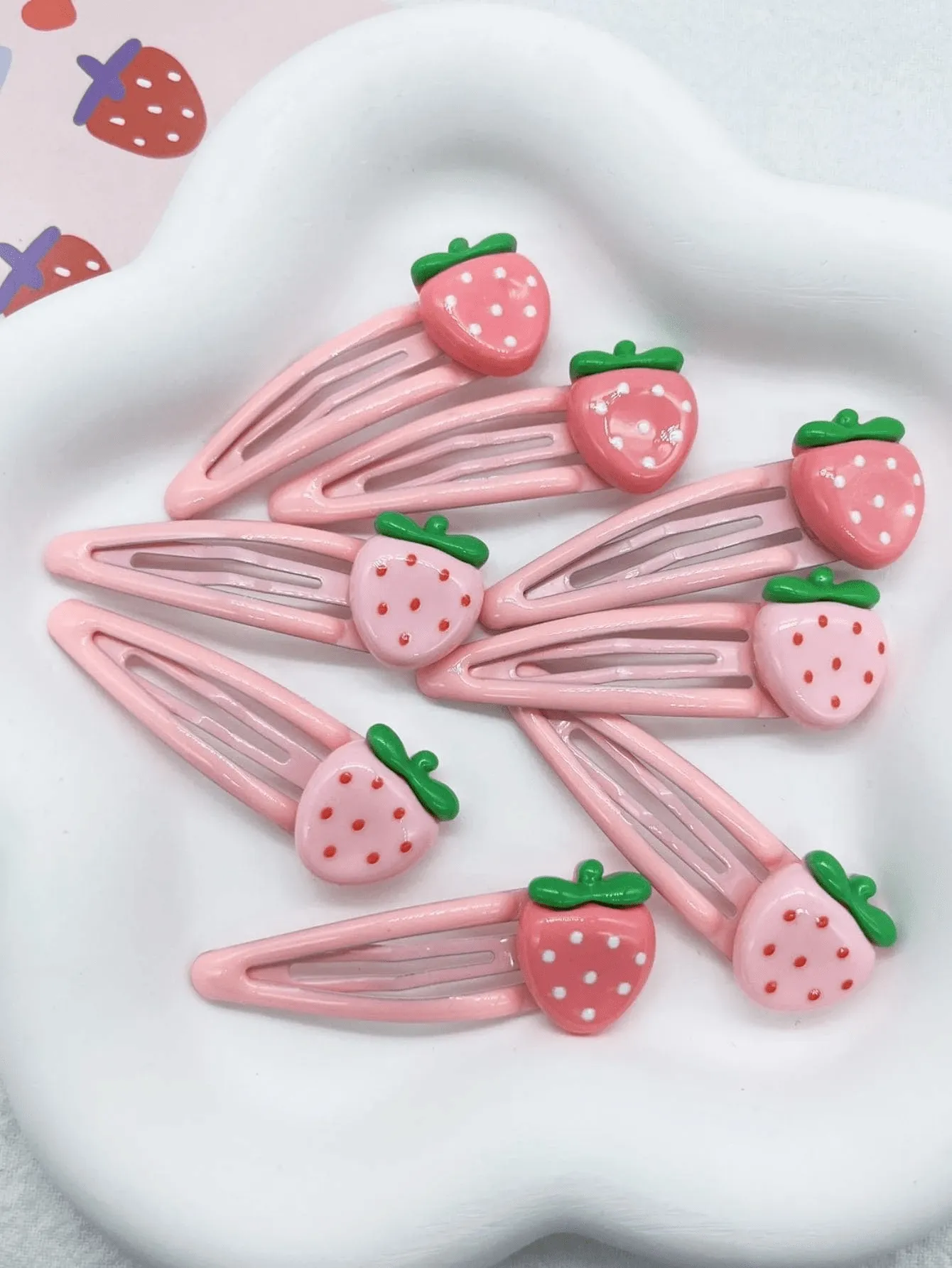 4pcs Pink Strawberry Cute Hair Clips for Bangs And Side Hair for Women Barrette