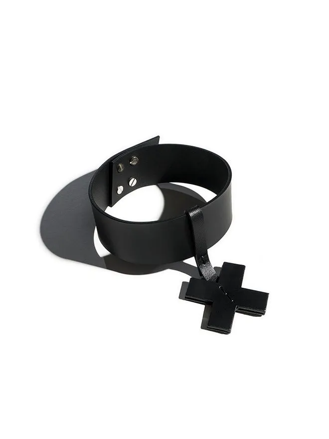 Cross X Short M Choker in Black by Aumorfia