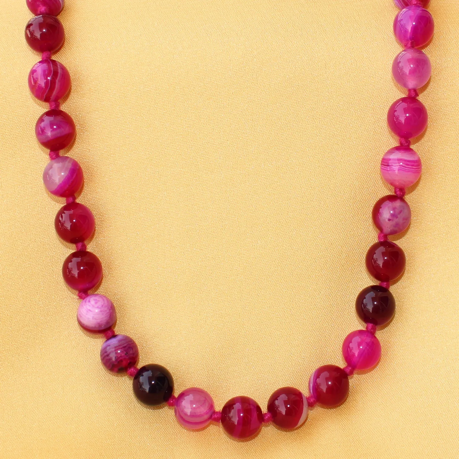 Imeora Knotted Pink 10mm Agate Necklace With Earrings