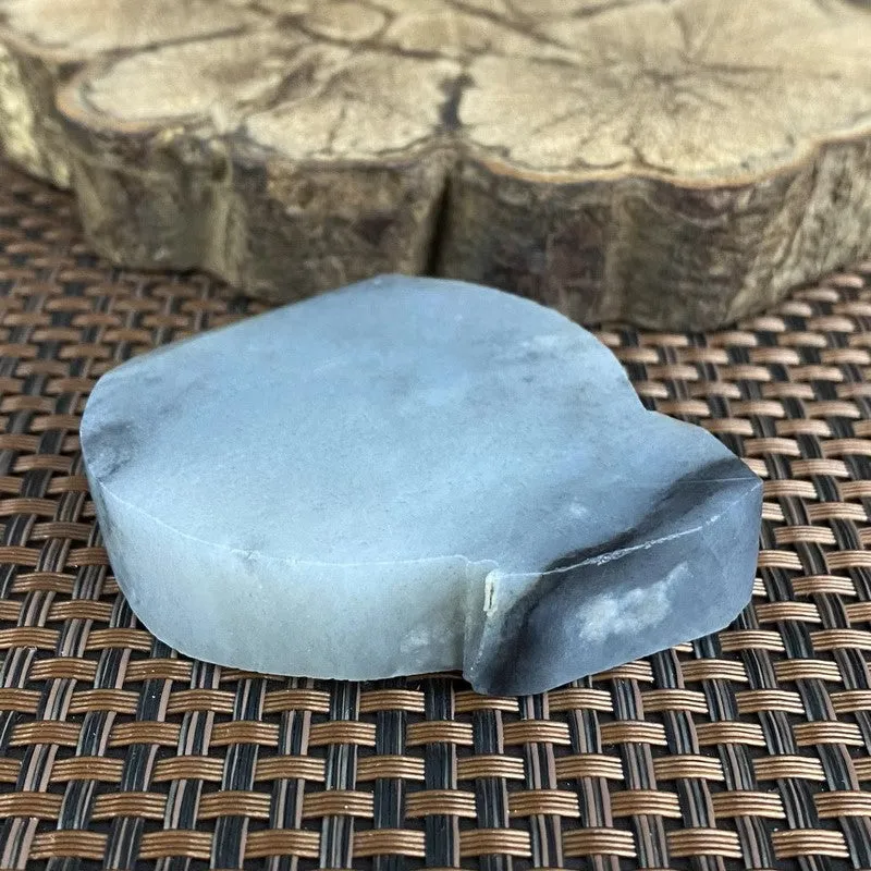 Natural Hetian Jade Rough Nephrite Raw (105g,6.5X5.3X1.5cm)