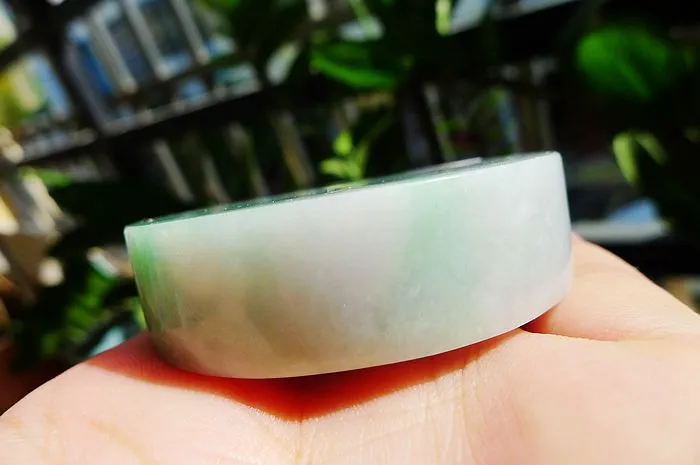 Natural Jade Rough Jadeite Raw (100g,5.2x1.45cm)