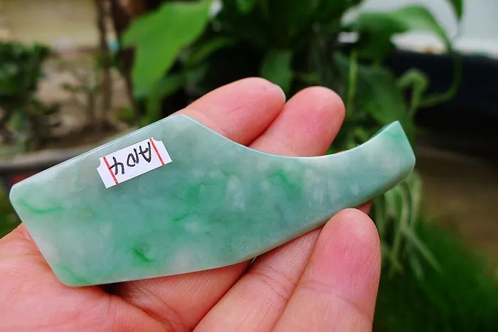 Natural Jade Rough Jadeite Raw (16g,7.9X2.6X0.4cm)