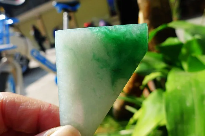 Natural Jade Rough Jadeite Raw (20g,5.6X3.3X0.55cm)