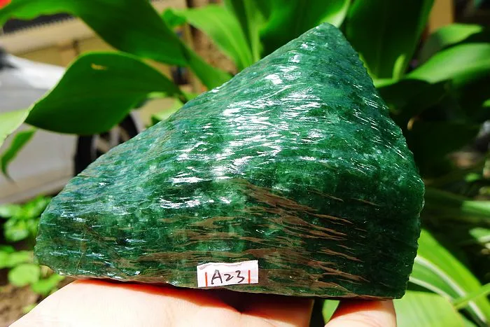 Natural Jade Rough Jadeite Raw (289g,8.3X6.5X4.2cm)