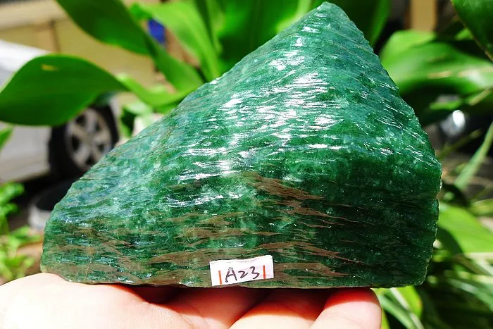 Natural Jade Rough Jadeite Raw (289g,8.3X6.5X4.2cm)