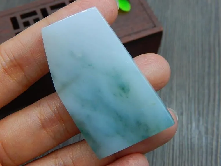 Natural Jade Rough Jadeite Raw (30g, 45X27X11mm)