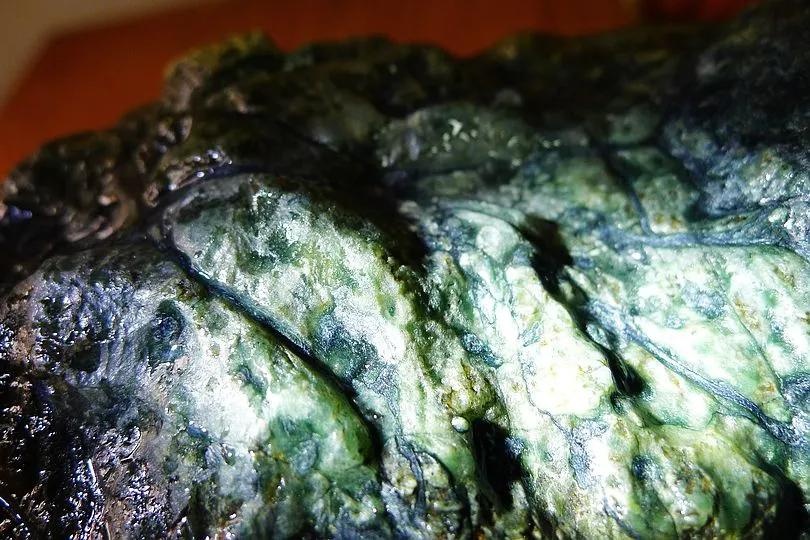 Natural Jade Rough Jadeite Raw (3.8kg,23X13.5X8.5cm)