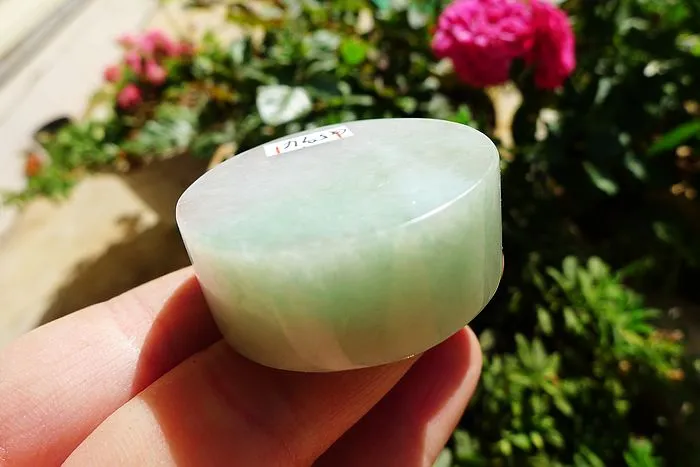 Natural Jade Rough Jadeite Raw (53g,3.7X3.7X1.5cm)