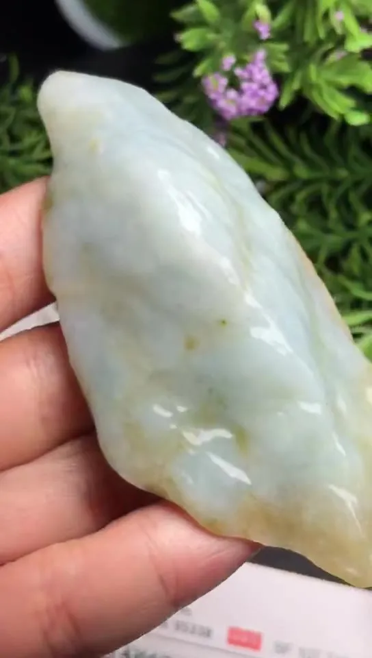 Natural Jade Rough Jadeite Raw (74g,8.4x4.3x1.9cm)-V2579