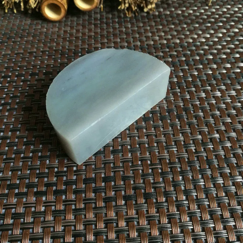 Natural Kunlun Jade Rough Nephrite Raw (103g,5.8X3.6X2cm)