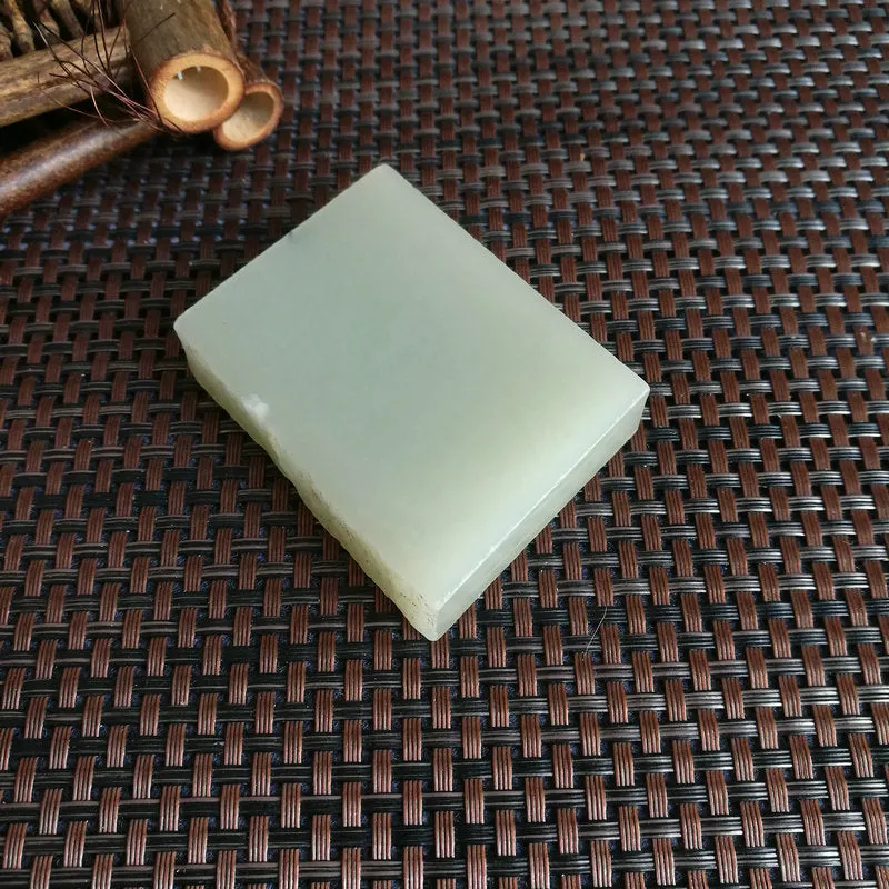 Natural Kunlun Jade Rough Nephrite Raw (109g,6.5X4.8X1.2cm)