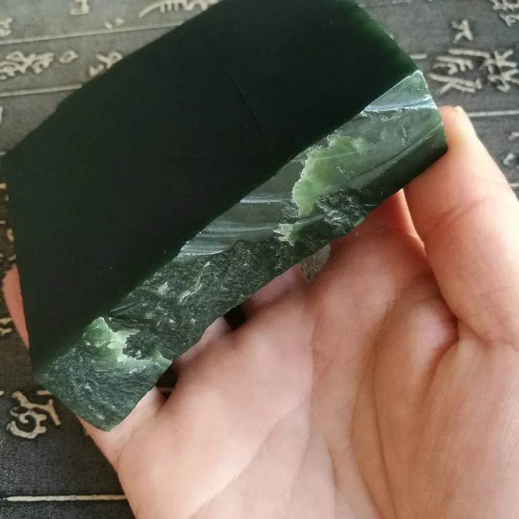 Natural Kunlun Jade Rough Nephrite Raw (304g, 8.5X5X2cm)