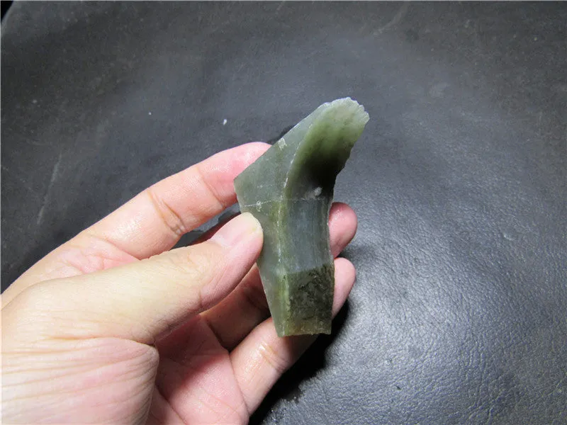 Natural Kunlun Jade Rough Nephrite Raw (51.17g, 50X47X21mm)