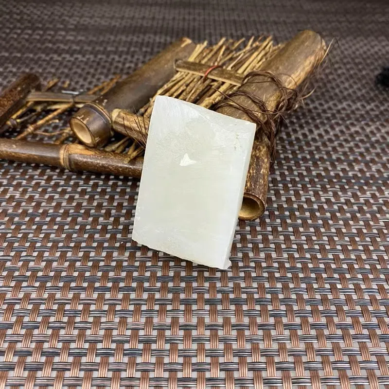 Natural Kunlun Jade Rough Nephrite Raw (60g,5.0X3.3X1.3cm)