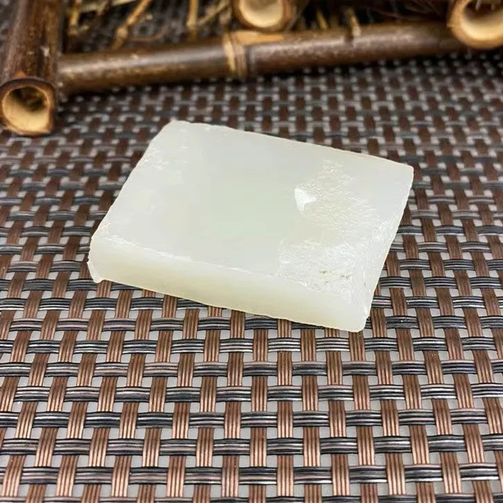 Natural Kunlun Jade Rough Nephrite Raw (60g,5.0X3.3X1.3cm)