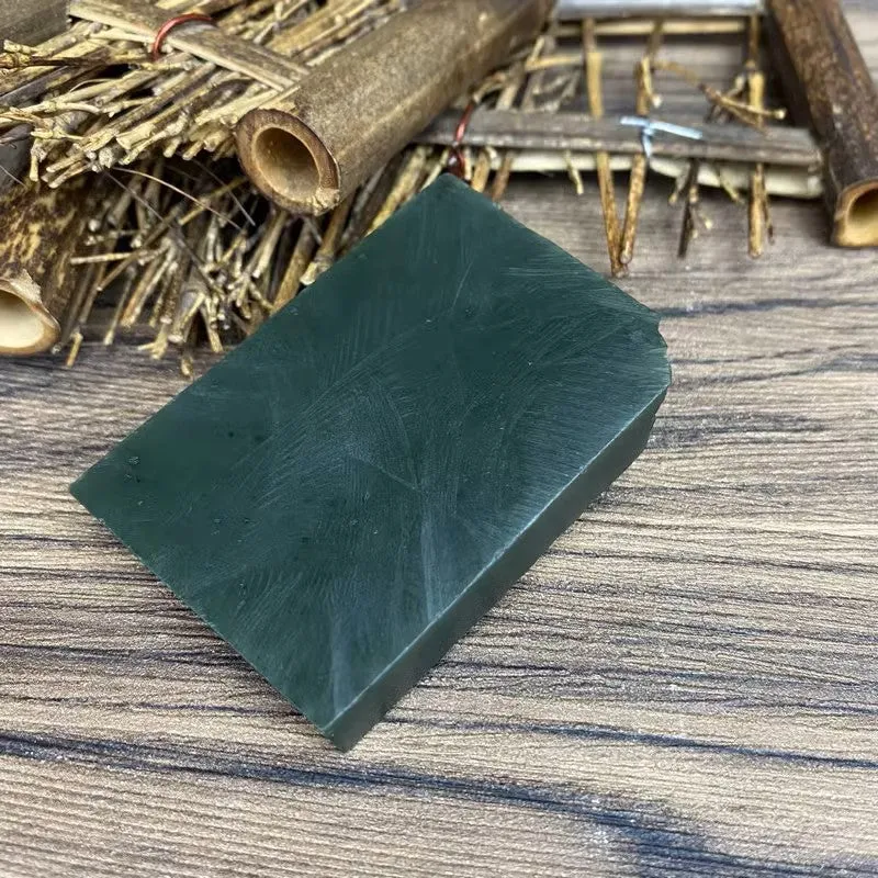 Natural Kunlun Jade Rough Nephrite Raw (90g,6.2X4.4X1.0cm)