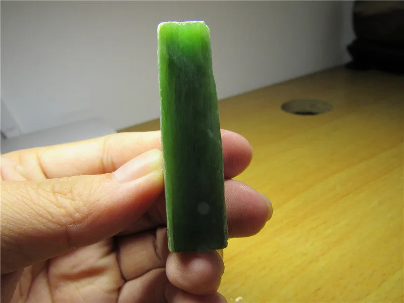 Natural Siberian Jade Rough Russia nephrite Raw (32.36g, 50X18X11mm)