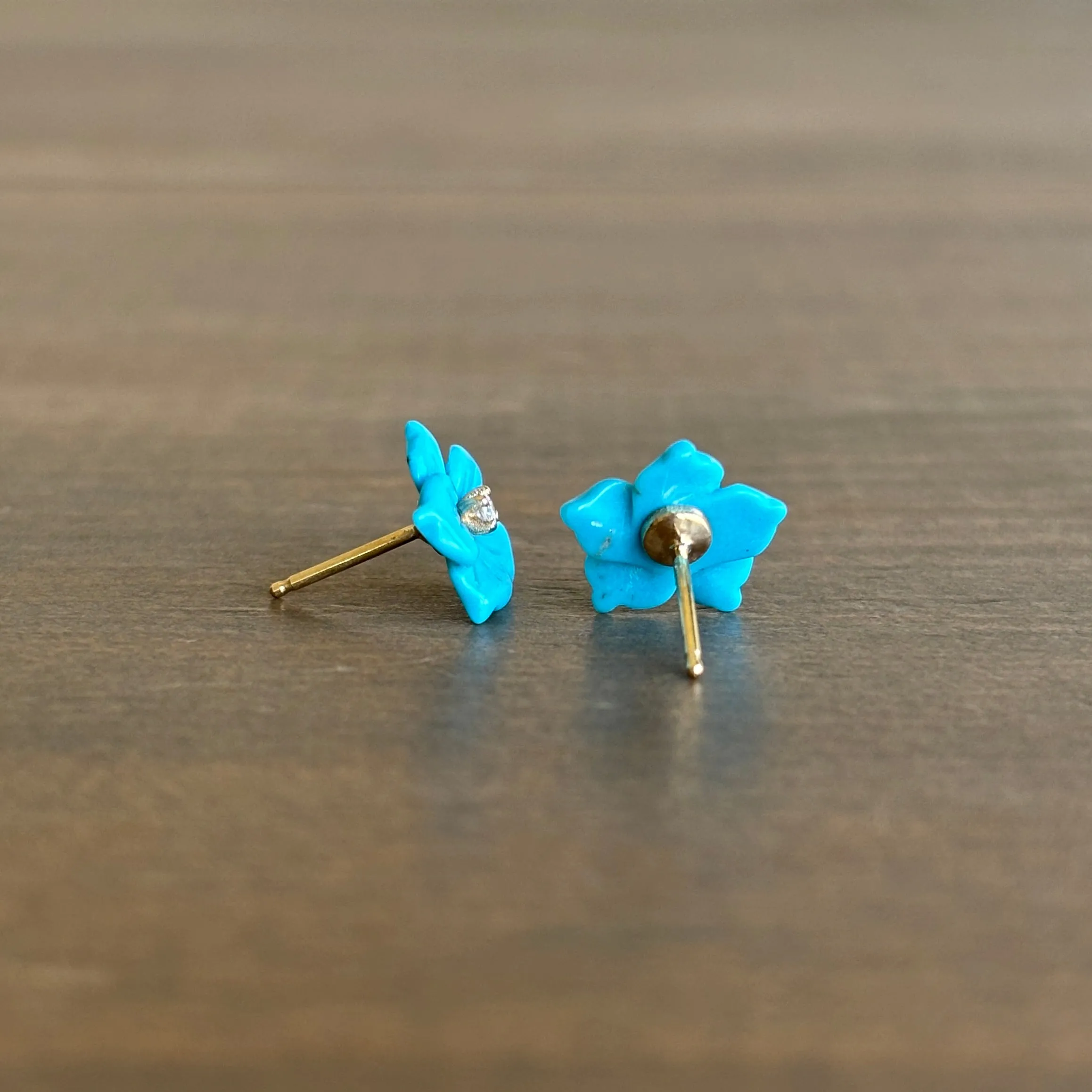 Turquoise Flower Stud Earrings with Diamonds